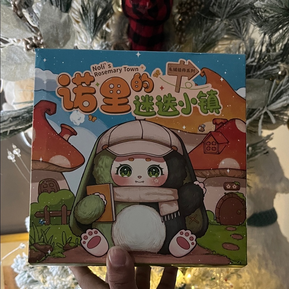 Nolis rosemary town it looks like all has special eyes 👀  blind box